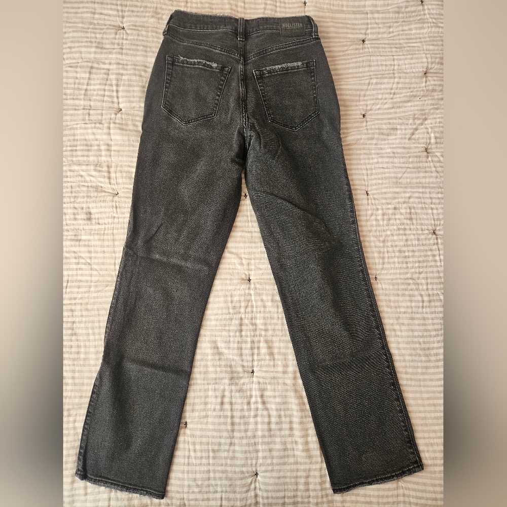 Jeans - Picture 3 of 3